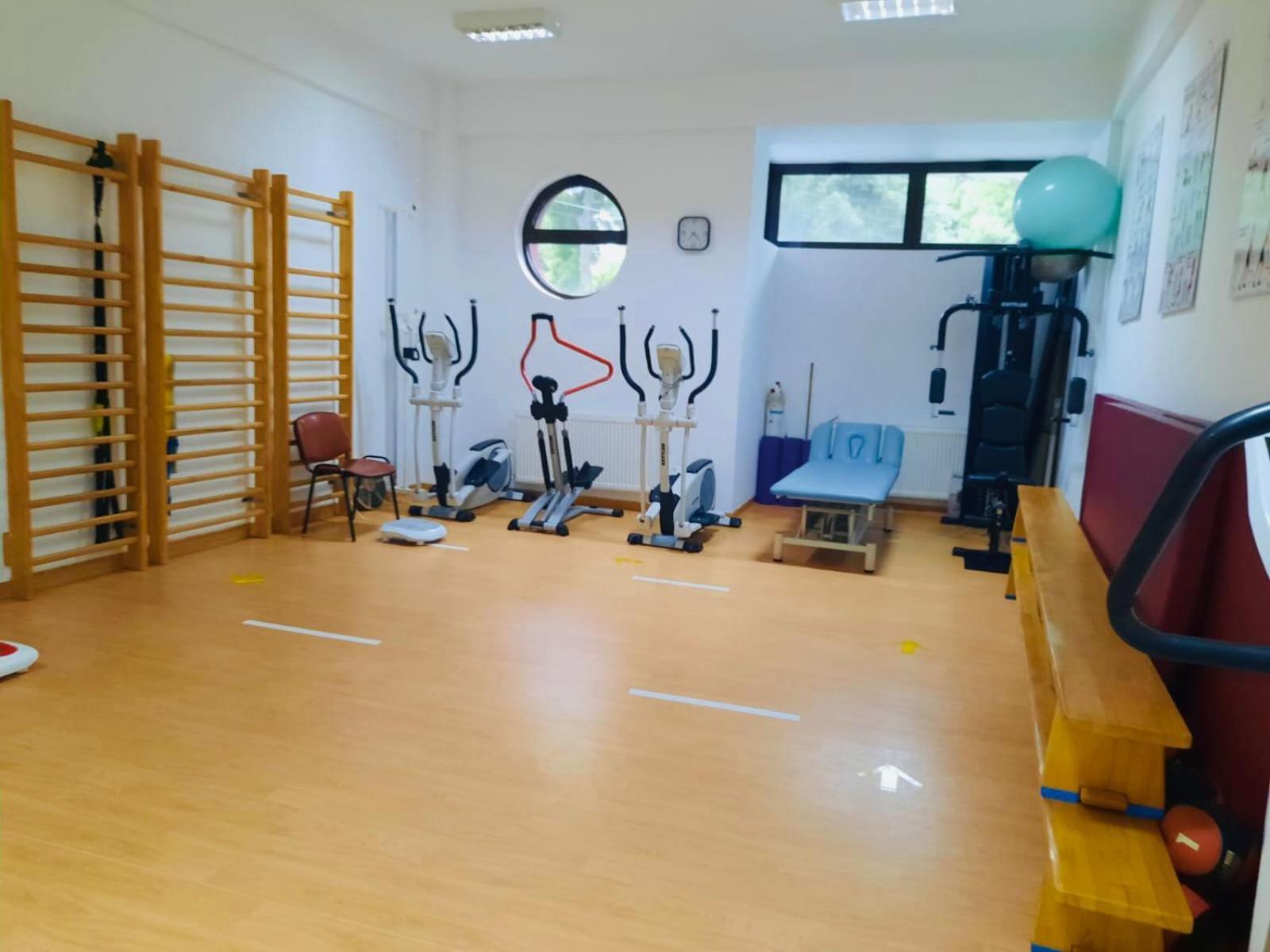Hotel Silvana Buzias Bagian luar foto